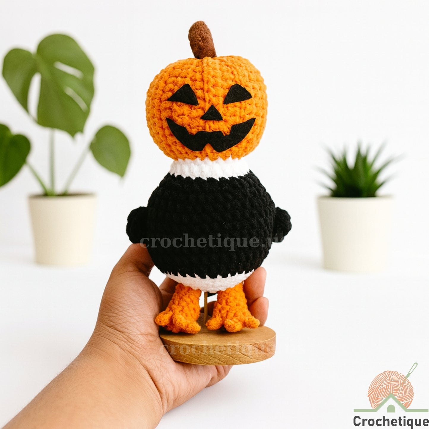 Pumpkin Head Goose Amigurumi Crochet Pattern, Quirky Halloween Crochet Idea