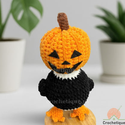 Pumpkin Head Goose Amigurumi Crochet Pattern, Quirky Halloween Crochet Idea